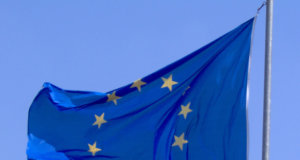 Na jakim obszarze mają zastosowanie uregulowania rozporządzenie 561/2006 WE?