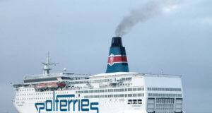 Odpoczynek na promie i w pociągu – rozwinięcie