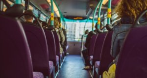 Licencja na pośrednictwo przy przewozie osób – co jeszcze zakłada projekt nowelizacji ustawy o transporcie drogowym?