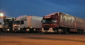 Kiedy kierowca może skorzystać z tygodniowego odpoczynku, a kiedy jest do tego zmuszony?