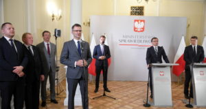 Zmiana przepisów ws. budowy dróg i autostrad