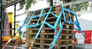 Coraz więcej przypadków źle zabezpieczonego ładunku – dowiedz się jak zrobić to prawidłowo!