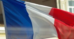 Francja – zaświadczenie dla kierowcy transportu drogowego w związku z COVID – 19